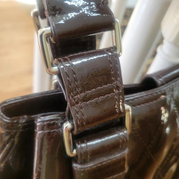 Vittadini XL Tote Bag Weekender Travel Bag Diaper Bag Brown Patent Leather - Picture 12 of 16